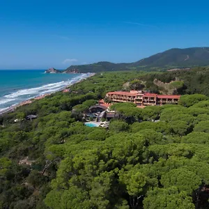 **** Resort Roccamare - E Italia
