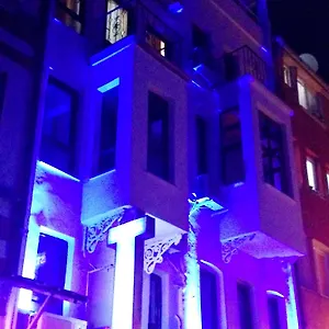 Sydney Istanbul